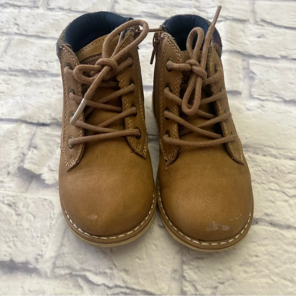 Nautica Brown Ankle Boots Casual Work Style. SIZE‎ 11